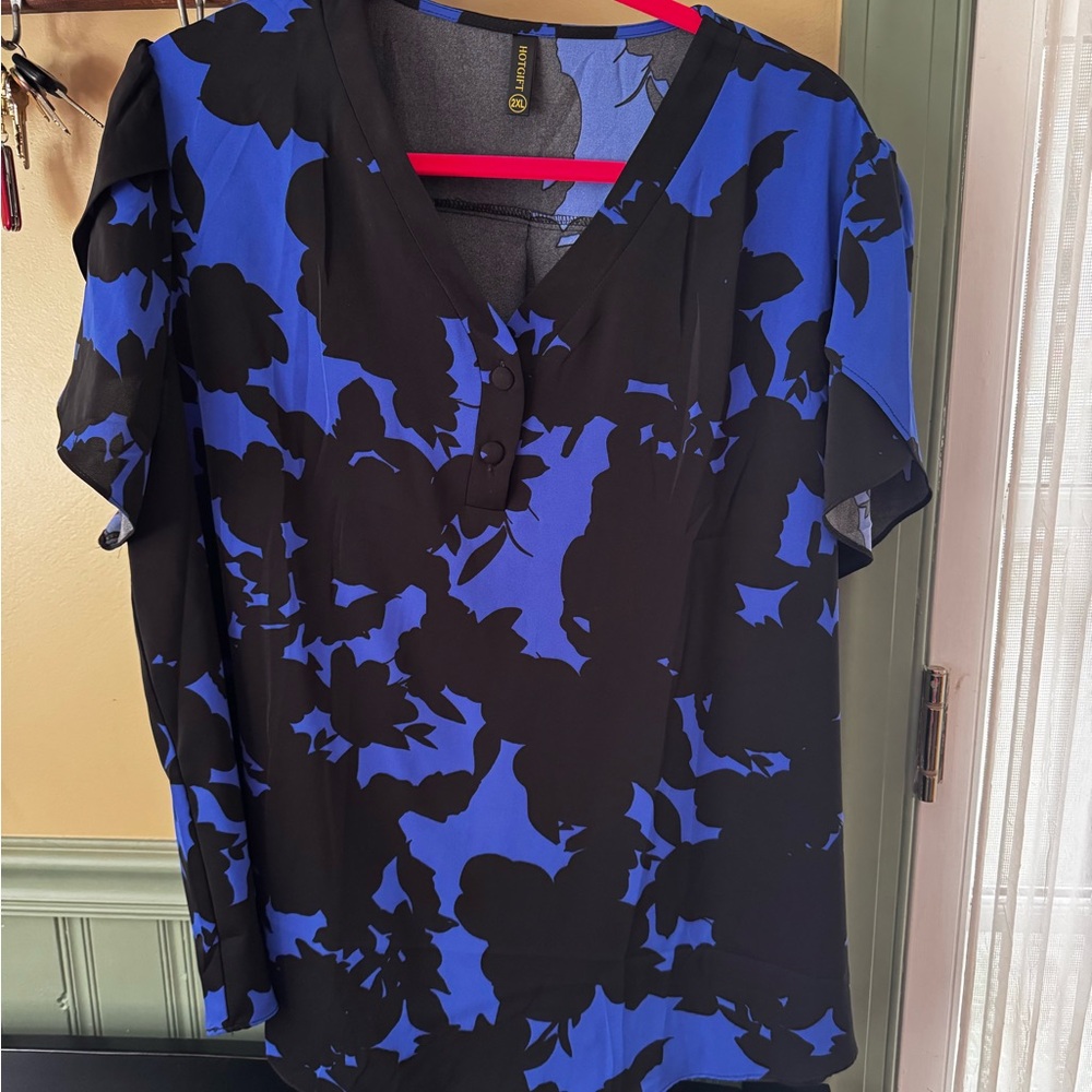 Floral Black and Blue Women's Top